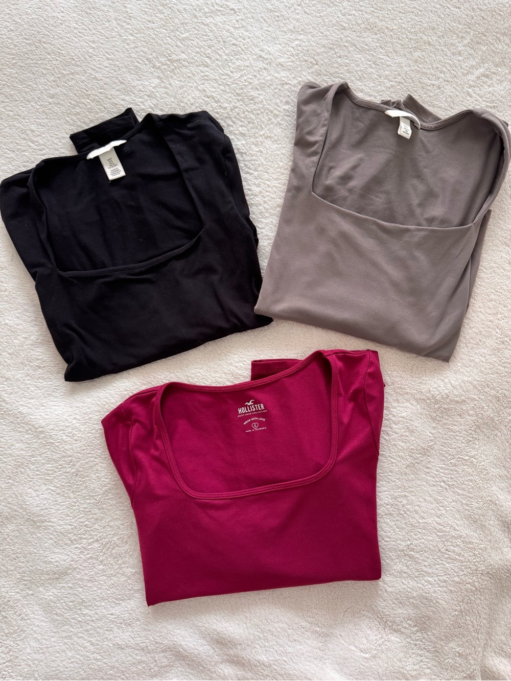 Hollister Fuchsia Square-Neck Long sleeve top with HM 2 black and gray
